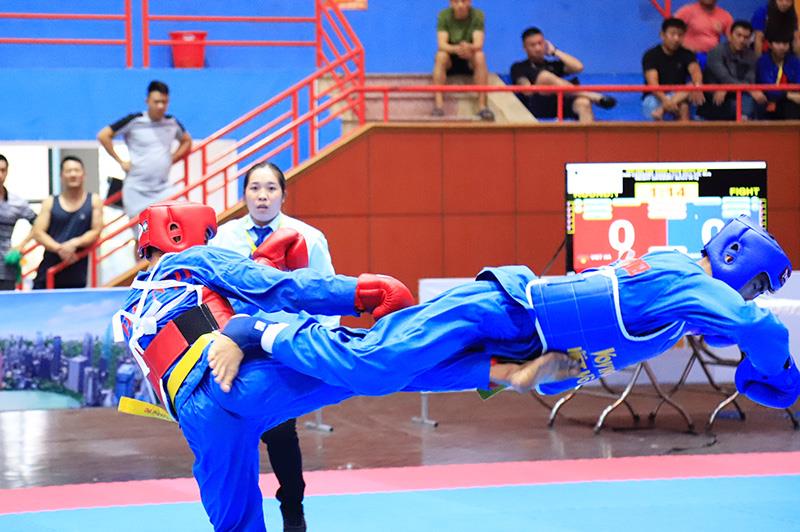 Đoàn TP Hồ Chí Minh vượt mốc 100 HCV